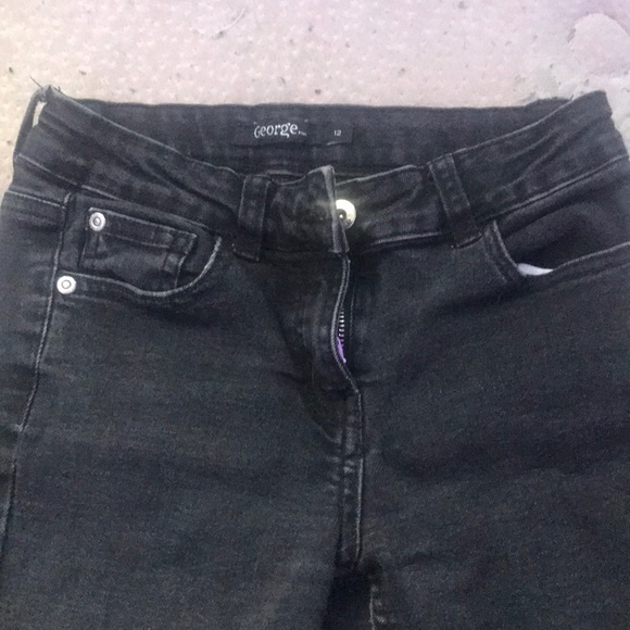 black low rise ripped jeans - Picture 3 of 4